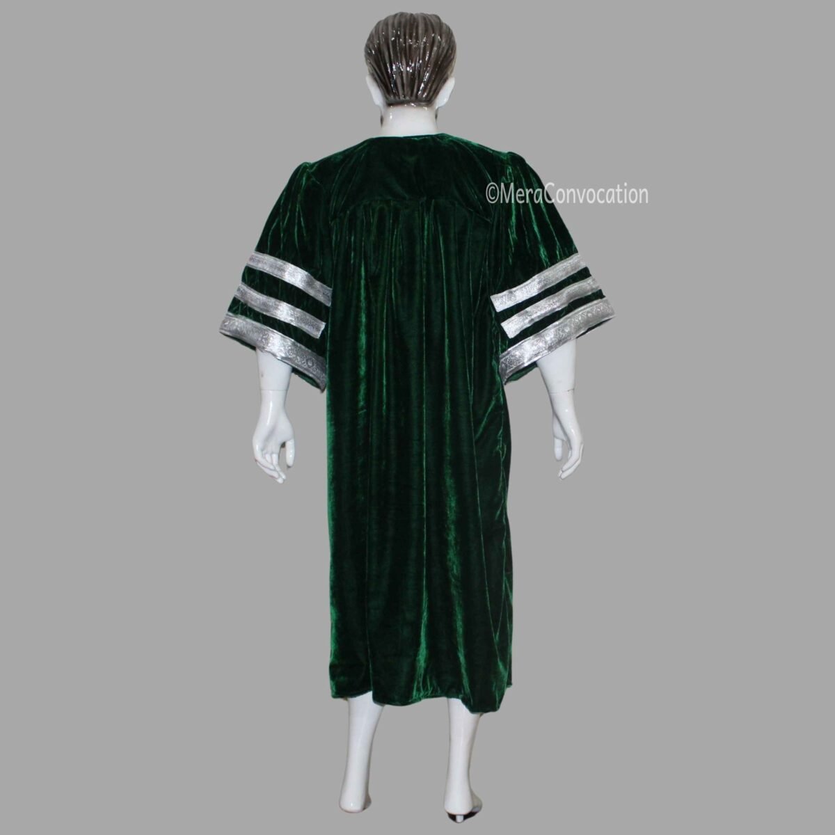 Green and Silver Premium Velvet Graduation Gown and Cap – Mera Convocation