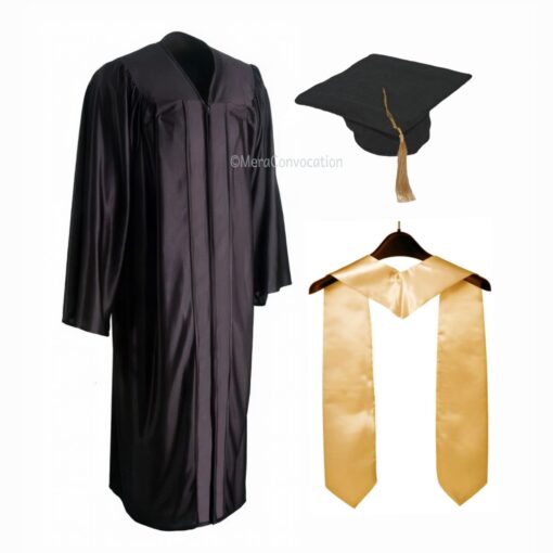 ''Black Shiny Convocation Gown and Cap with Cream Stole''>