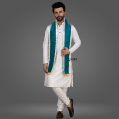 ''White Kurta Pajama and Peacock Green Cotton Sash with White Border''>