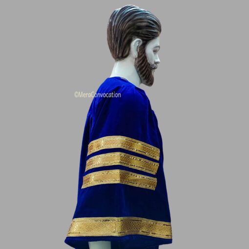 ''Right Sleeve - Royal Blue Premium Velvet Gown''>